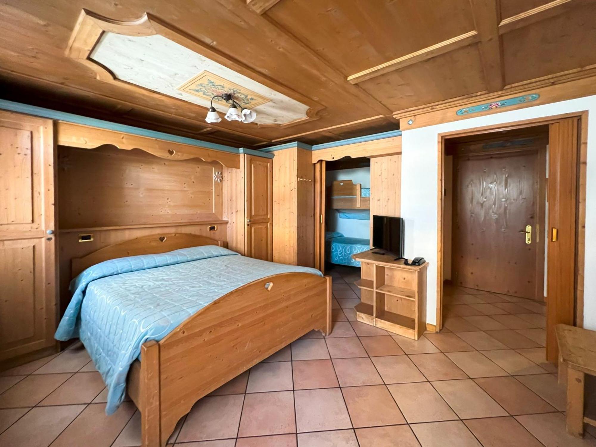 Hotel Residence Dahu ปัสโซเดลโตนาเล ภายนอก รูปภาพ